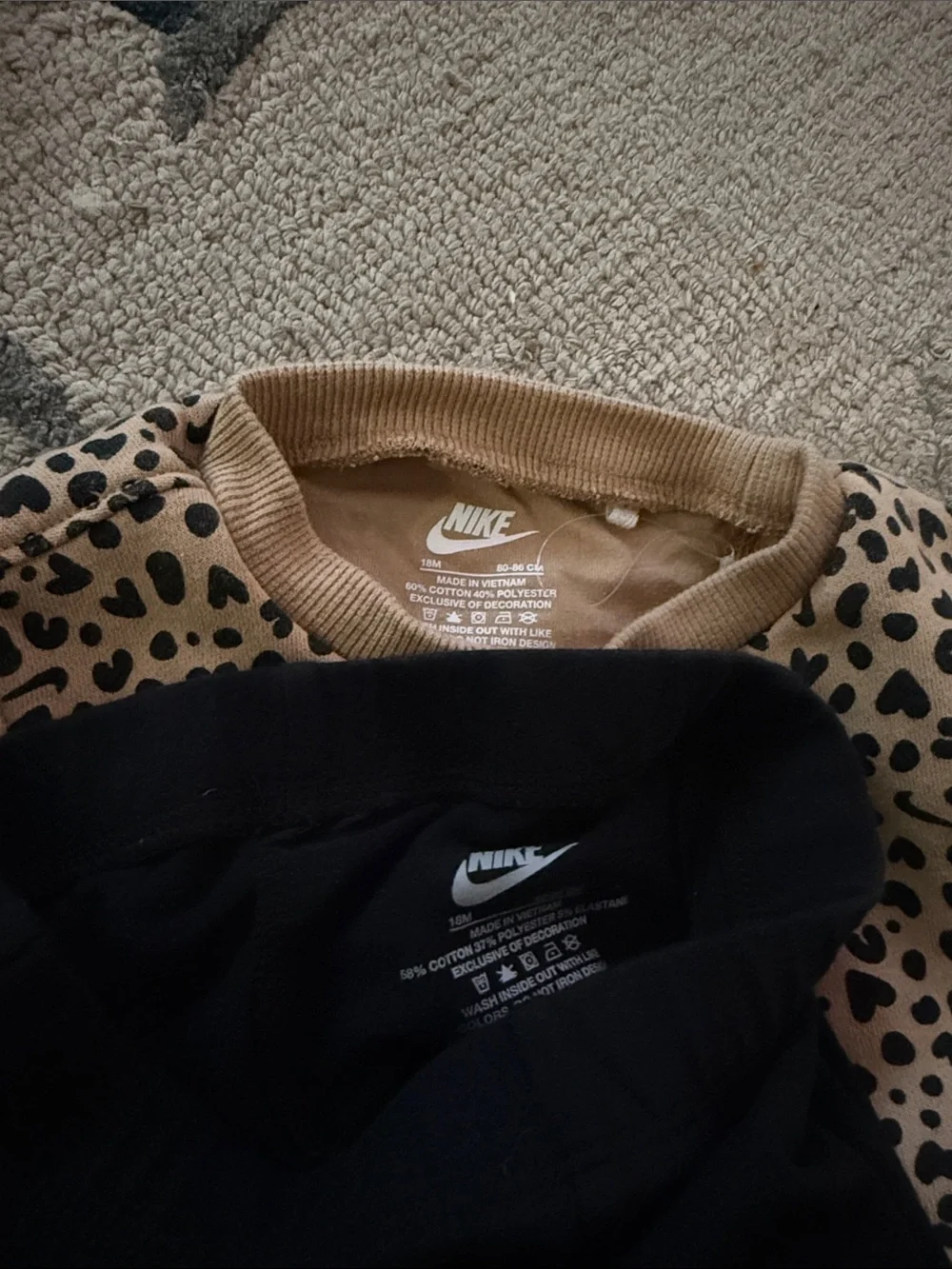 Nike Black Leggings with Tan Leopard Sweatshirt - Picture 4 of 4